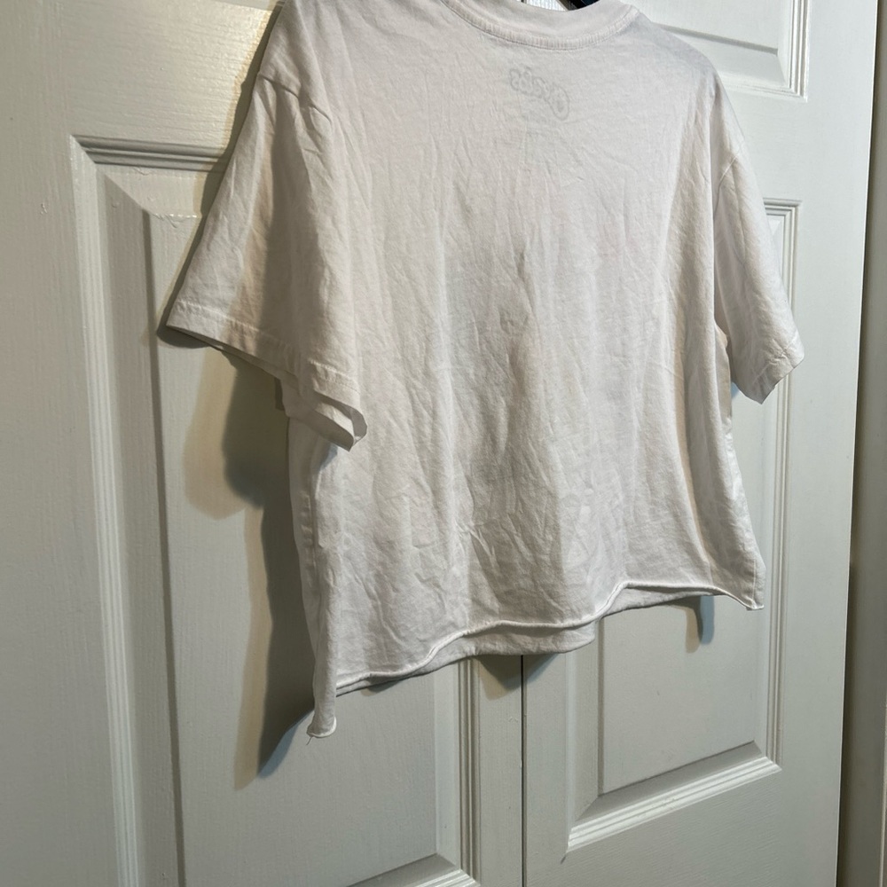 Cheetos Flamin' Hot Boxy Cropped White Graphic T-Shirt Size XXL Juniors - Picture 7 of 8
